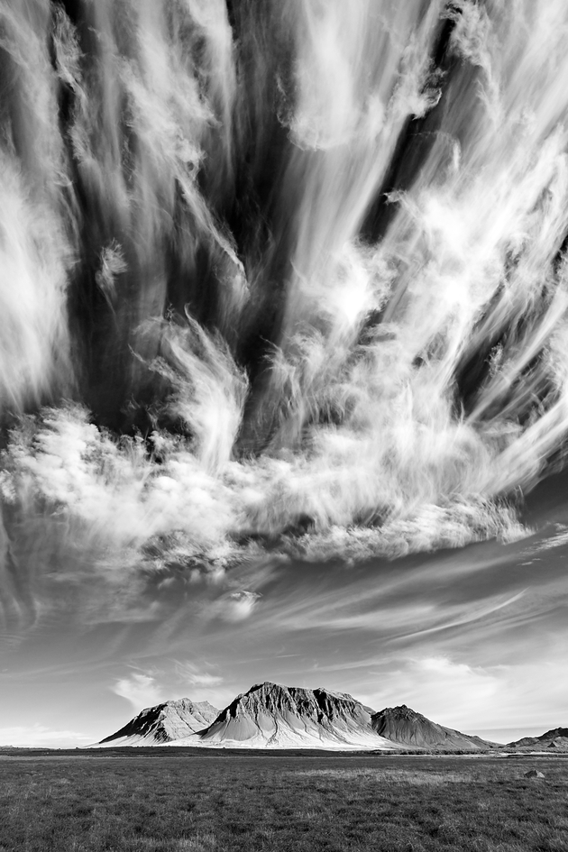 Allover Gewinnerbild von Thomas Kolenbrander: „Dramaturgie des Himmels -Wolkenhimmel über West-Island“