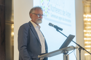 Prof. Dr. J. W. Wägele eröffnet die Konferenz der Arten 2019 in Bonn