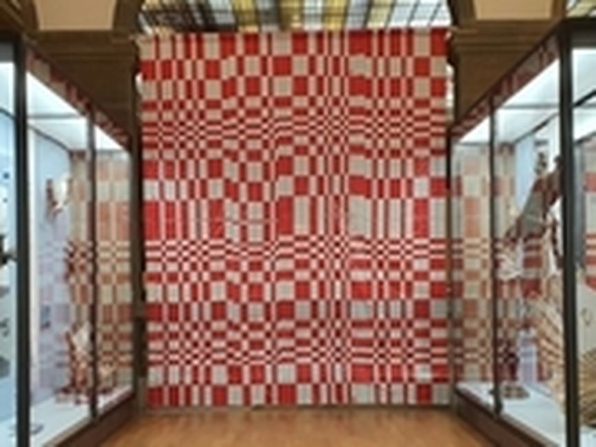 Entervenationale Ausstellungsraum