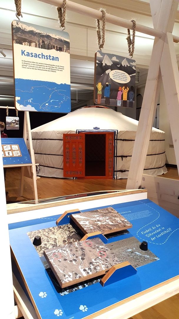 Ausstellung Schneeleo