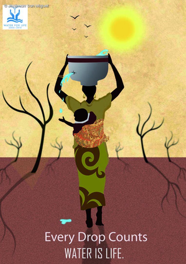 Illustrierte Frau mit Kind auf dem Rücken in Afrika, die Wasserkrug auf dem Kopf trägt
